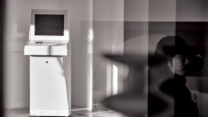 【インタビュー】YOSHIROTTENの奏るテクノロジーと自然のセッション – 前編